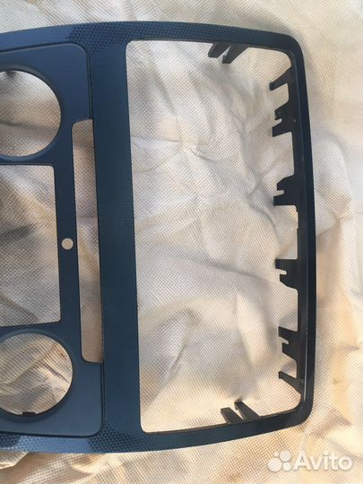 Рамка магнитолы и климата Octavia A5