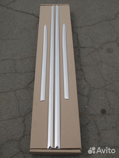 Молдинги дверей Camry V50 / V55, сталь