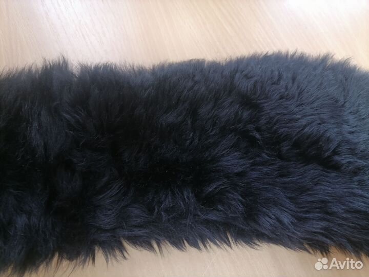 Меховой воротник чёрный песец, чёрная цигейка