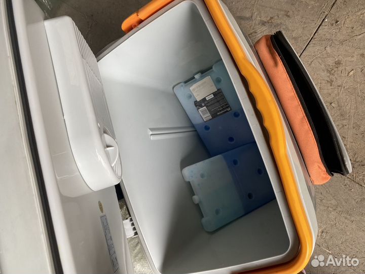 Автомобильный холодильник Unicool ec 0728 dc