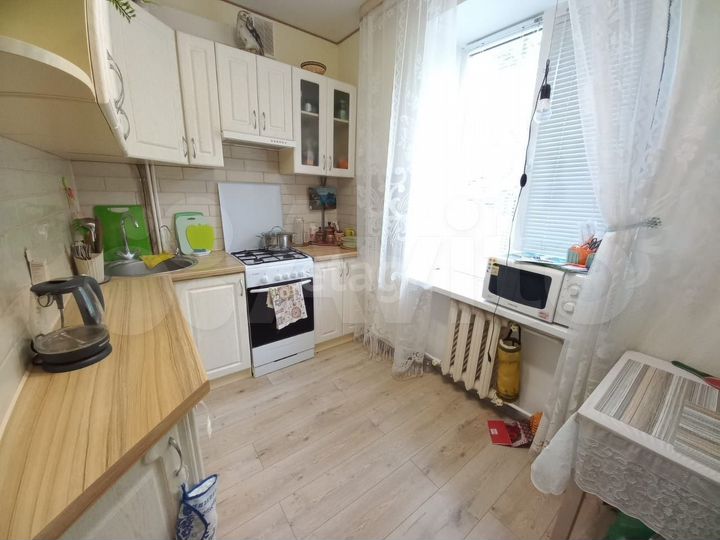 2-к. квартира, 47 м², 1/2 эт.