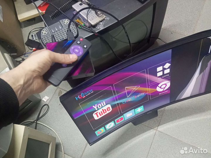 Андроид тв приставка 2/16gb 10android