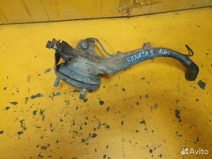 Ступица колеса передняя кулак поворотный Hyundai s