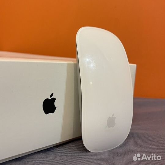 Мышь Apple Magic Mouse 1