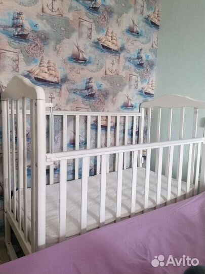 Детская кроватка