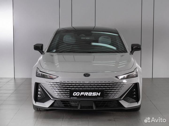 Changan UNI-V 1.5 AMT, 2023, 9 330 км