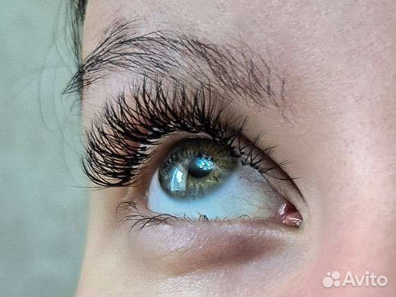 Наращивание ресниц