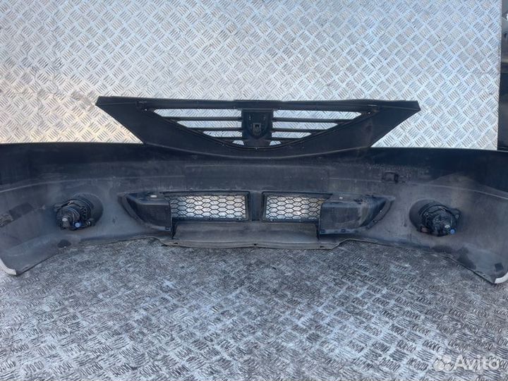 Бампер передний Renault Logan K7JA710 2007