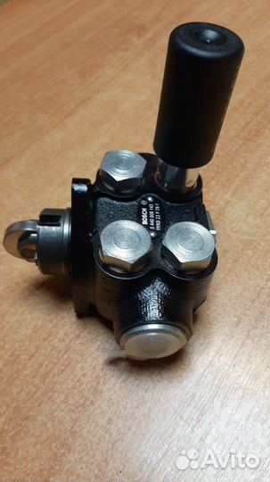 Топливный насос низкого давления