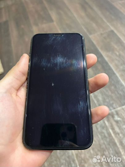 iPhone Xr, 128 ГБ