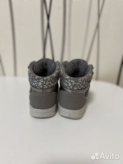 Демисезонные ботинки котофей 21