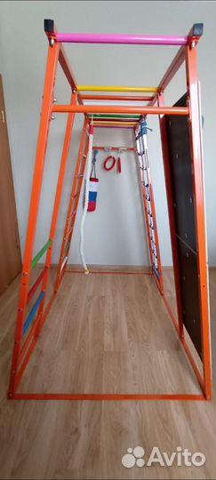 Детский спортивный комплекс