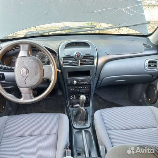 Задняя правая дверь Nissan Almeria classic