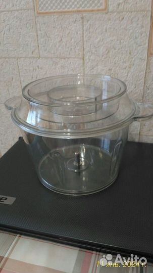 Чаша с крышкой для блендера