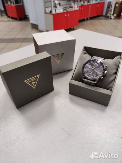 Часы Guess W1310G1