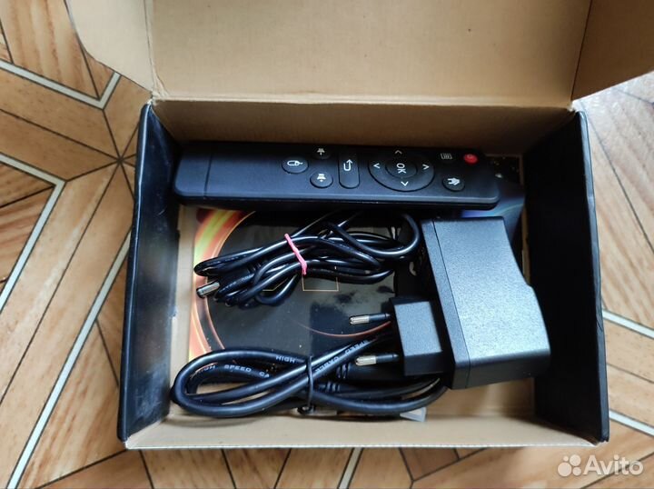 Android tv приставка Vontar x3