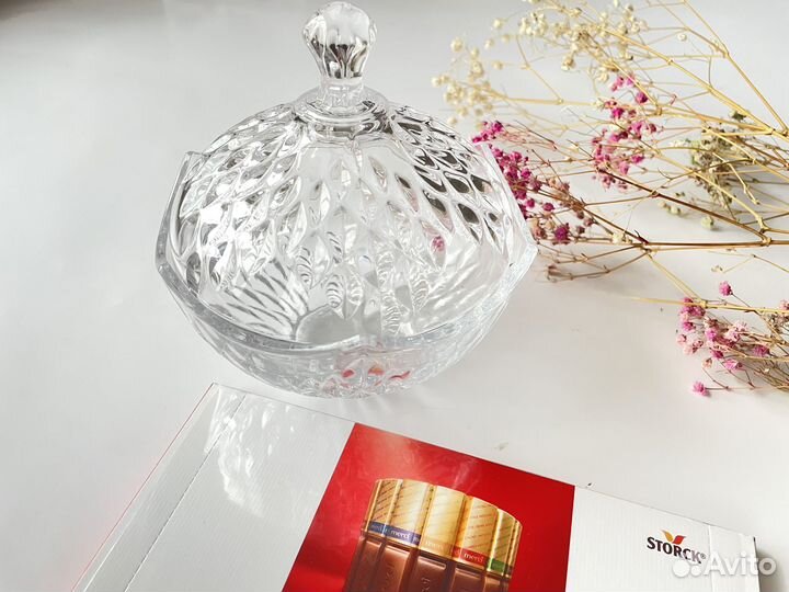 Фруктовница на ножке сахарница