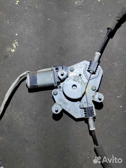 Стеклоподъёмник chery fora