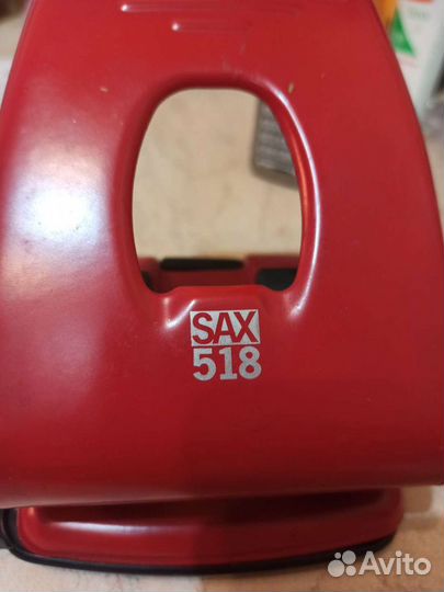 Дырокол SAX 518
