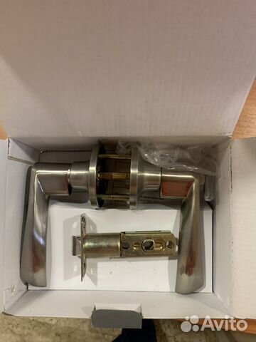 Дверная ручка apecs с замком