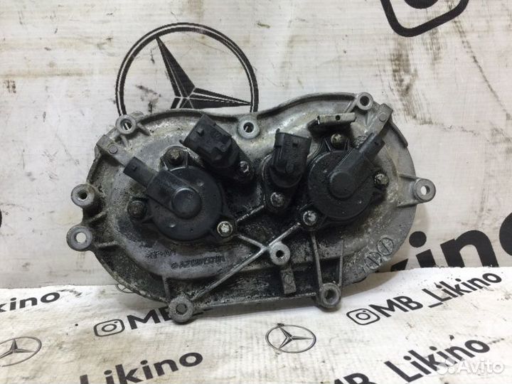 Крышка гбц правая Mercedes М273