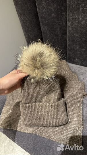 Шапка и шарф женский (шерсть, песец)