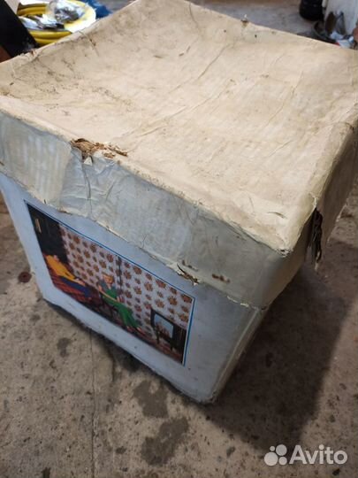 Пылесос Вихрь СССР 1960е