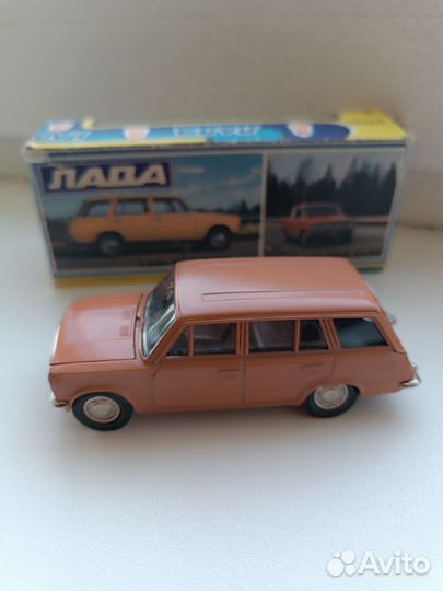 Модели автомобилей СССР ваз-2102