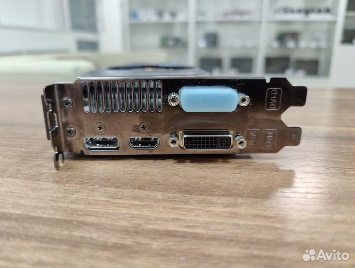 Видеокарта asus AMD Radeon HD 7770 1Gb