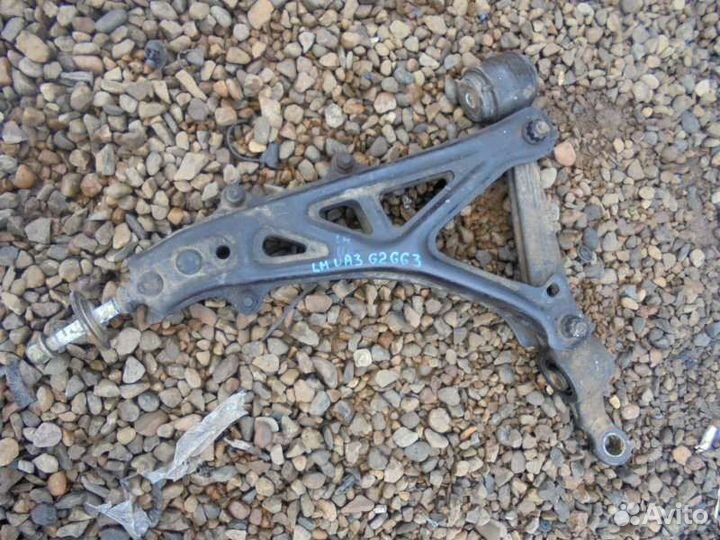 Рычаг передний левый Honda Inspire UA3 C32A