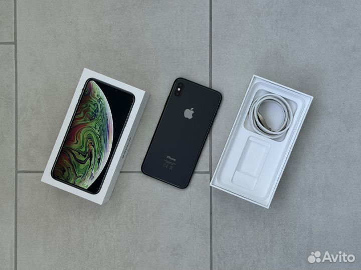 iPhone Xs Max, 64 ГБ