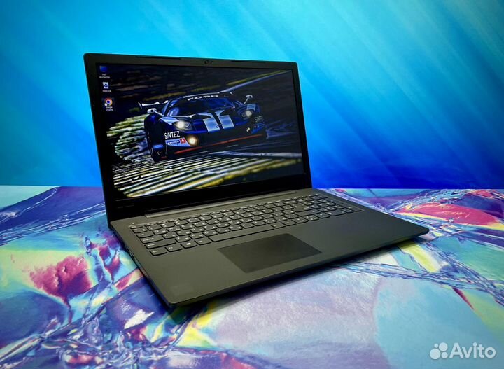 Ноутбук Lenovo IdeaPad 15 / Core i5 / SSD