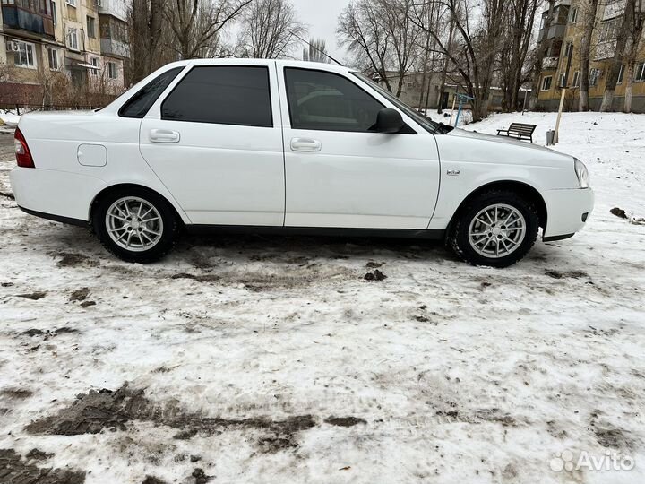 LADA Priora 1.6 МТ, 2015, 185 000 км