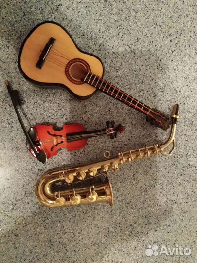 Коллекционные миниатюрные инструменты