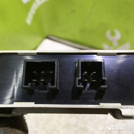 Блок управления стеклоподъемниками Ровер 4-серия