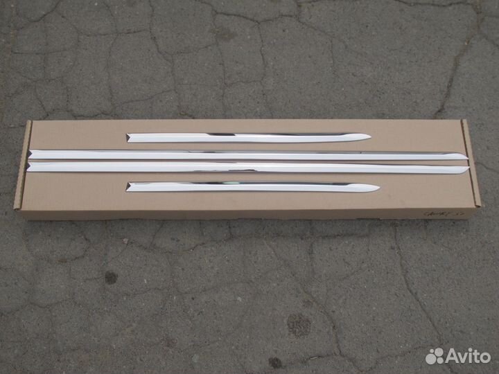 Молдинги дверей Camry V50 / V55, сталь