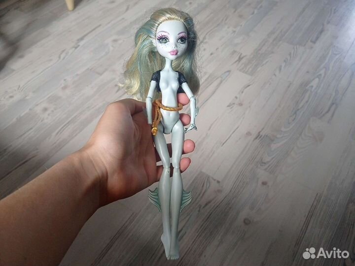Кукла Монстер Хай laguna