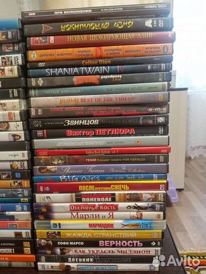 Видео кассеты DVD