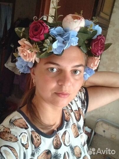 Венок на голову из цветов