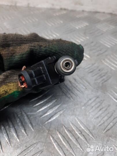 Форсунка Fiat Ulysse минивэн 2.0 RFN 2003