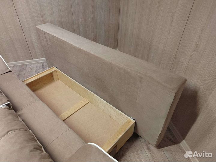 Диван на пружинном блоке