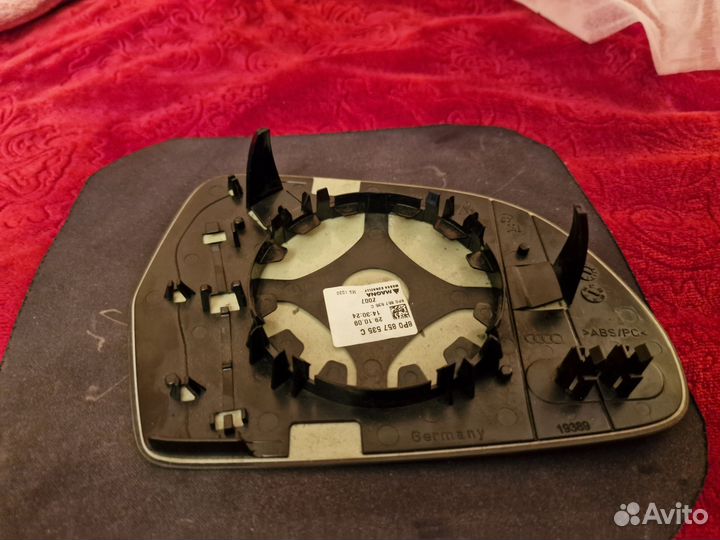 Зеркало левое Audi A4,A5,A6,Q3(2007-2011),Skoda Su