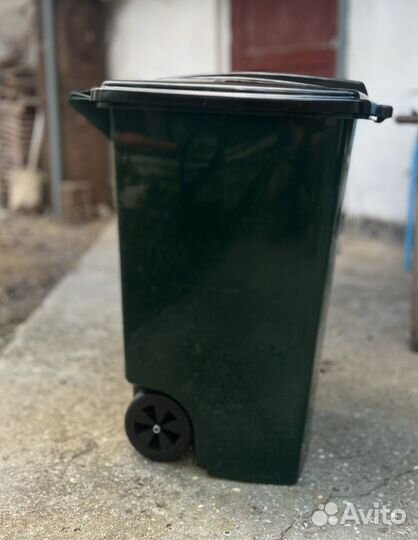 Бак/контейнер для мусора пластик 120
