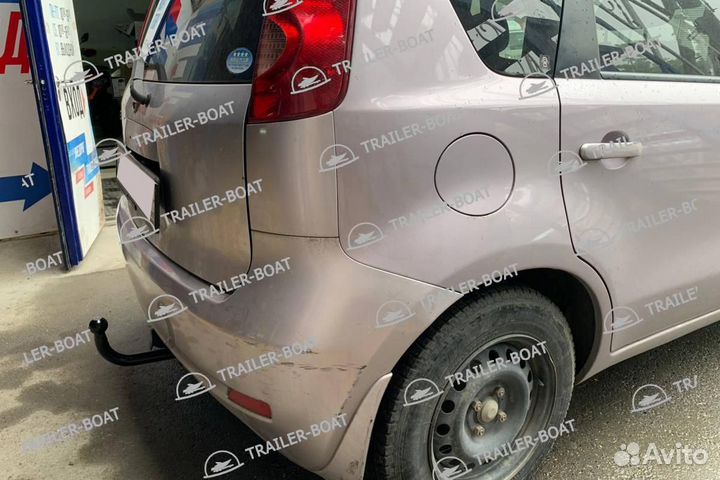 Фаркоп Nissan Note 05-12 E11 хетчбек 2WD рама и крюк-шар, 50мм 12921