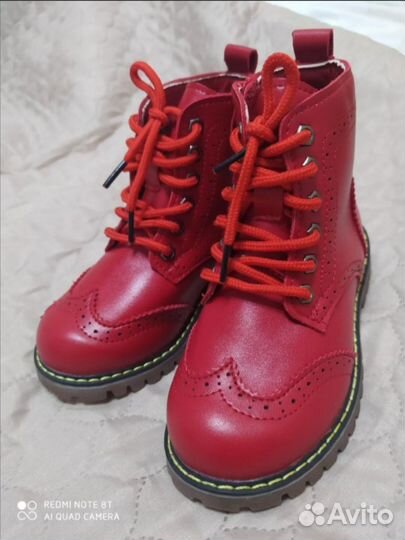 Ботинки демисезонные новые