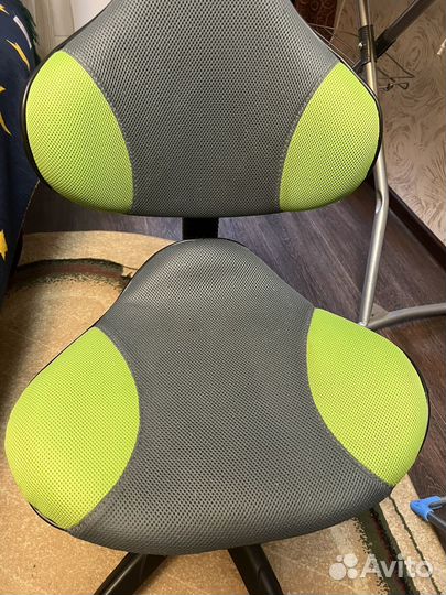 Компьютерное кресло