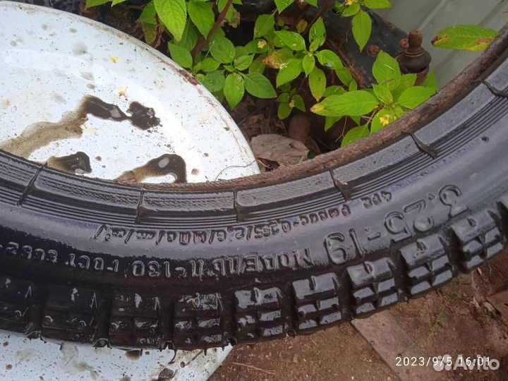 Резина новая мотоцикл Минск СССР