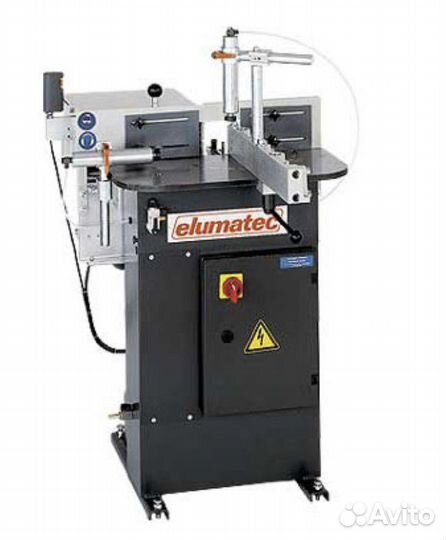 Станок фрезерный для обработки импоста AF 221/00