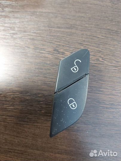 Кнопка блокировки Mercedes Ml 350 4Matic 164