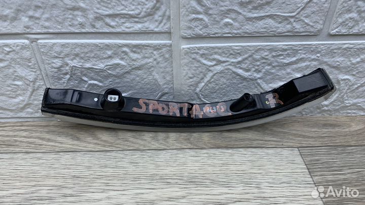 Kia sportage 3 повторитель зеркала правого